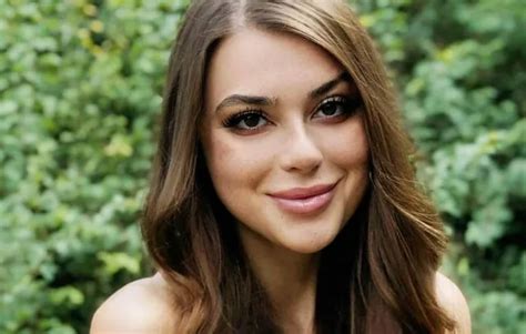 zoe roe age|Zoe Roe Age 